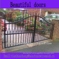 Decorativos portões ou portas bonitas